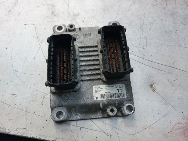 bontott OPEL MERIVA A Motorvezérlő