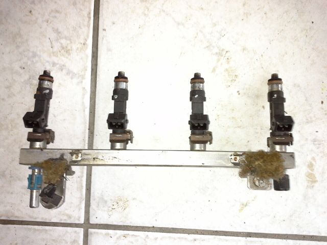 bontott OPEL MERIVA A Porlasztó (1 db)