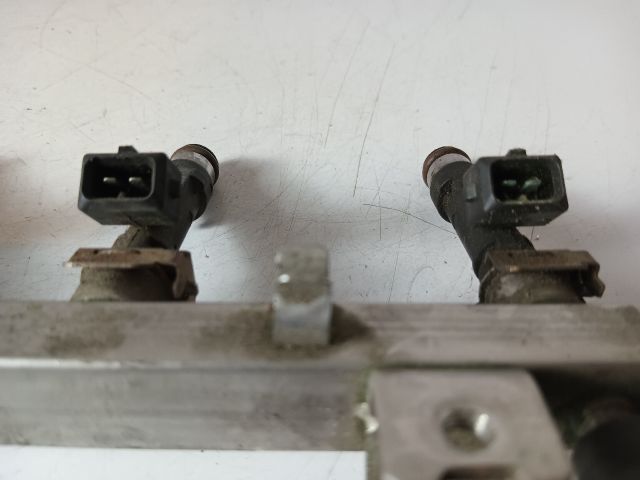 bontott OPEL MERIVA A Porlasztó Sor / Híd