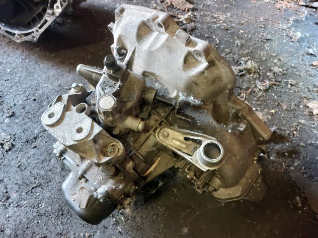 bontott OPEL MERIVA A Váltó (Mechanikus)