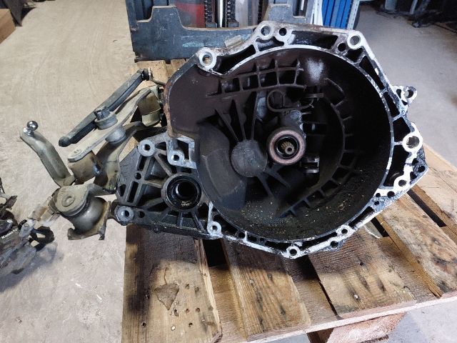 bontott OPEL MERIVA A Váltó (Mechanikus)
