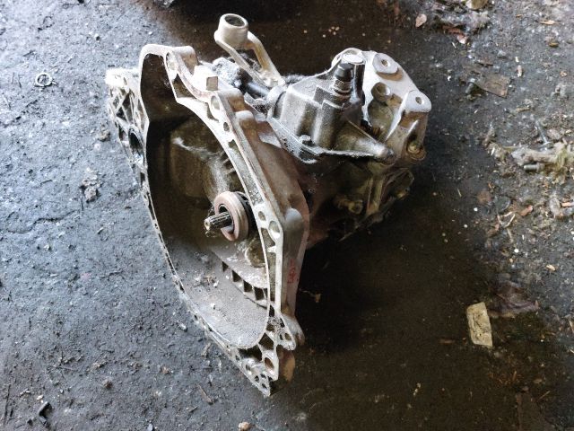 bontott OPEL MERIVA A Váltó (Mechanikus)
