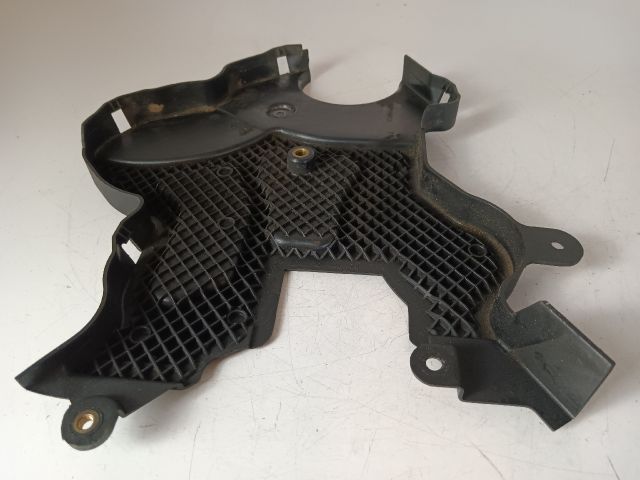 bontott OPEL MERIVA A Első Alsó Vezérlés Burkolat