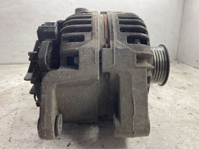 bontott OPEL MERIVA A Generátor