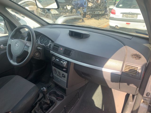 bontott OPEL MERIVA A Generátor