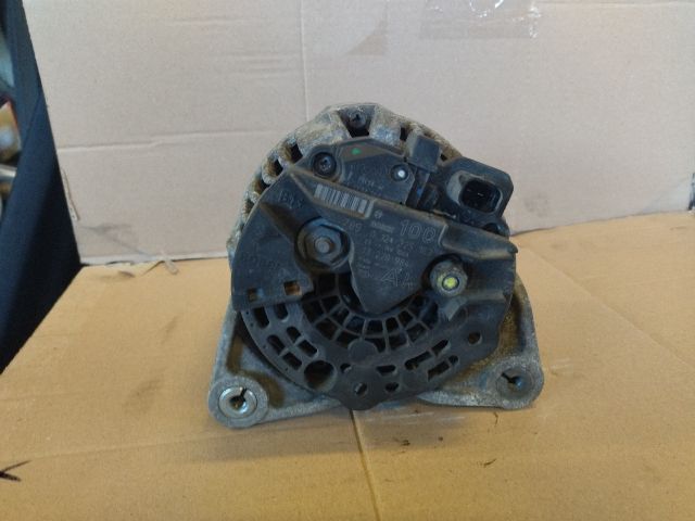 bontott OPEL MERIVA A Generátor