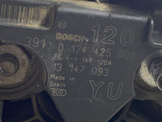 bontott OPEL MERIVA A Generátor