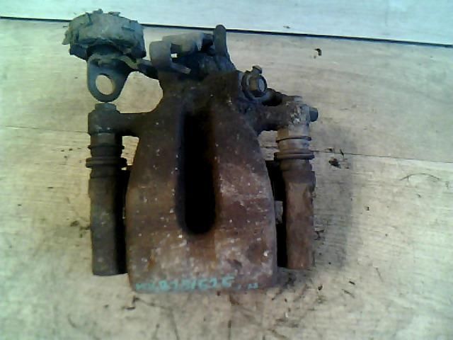 bontott OPEL MERIVA A Jobb hátsó Féknyereg Munkahengerrel