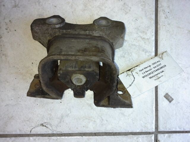 bontott OPEL MERIVA A Motor Tartó Bak (Pozíciófüggetlen)