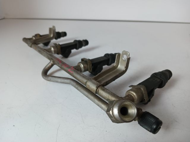 bontott OPEL MERIVA A Porlasztó Sor / Híd