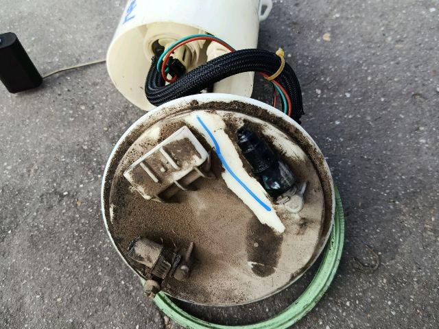 bontott OPEL MERIVA A Üzemanyag Szivattyú