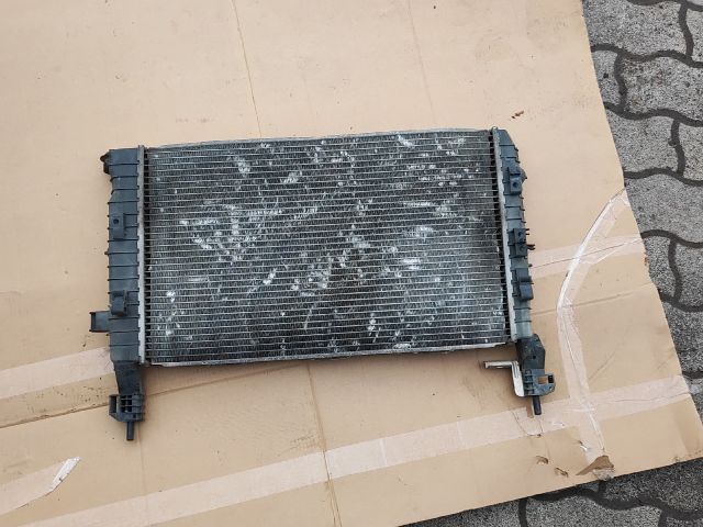 bontott OPEL MERIVA A Vízhűtő Radiátor (Klímás)