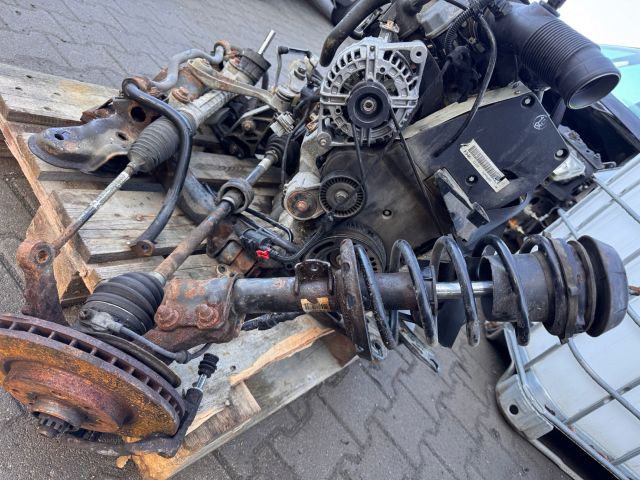 bontott OPEL MERIVA A Bal első Csonkállvány Kerékaggyal