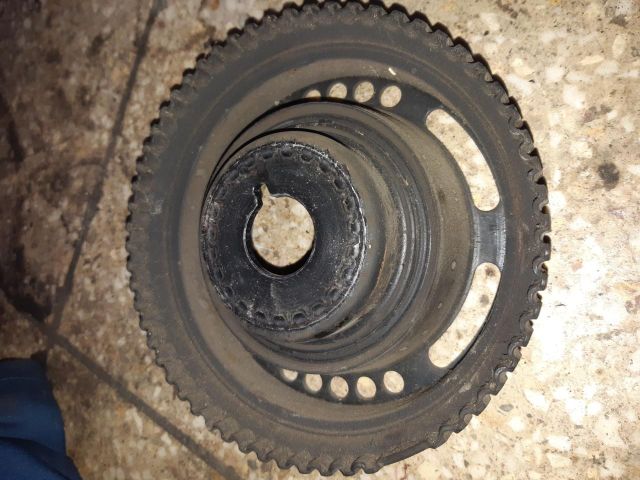 bontott OPEL MERIVA A Főtengely Szíjtárcsa