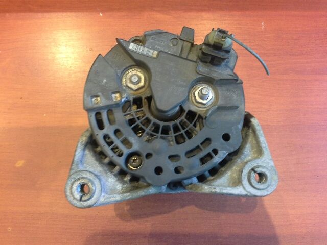 bontott OPEL MERIVA A Generátor