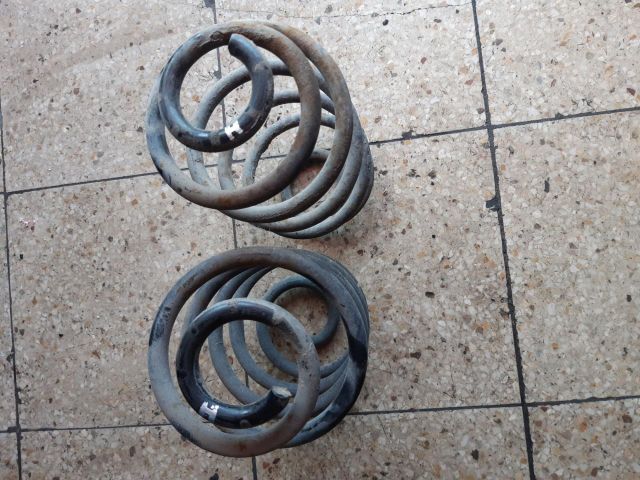 bontott OPEL MERIVA A Hátsó Rugó Pár