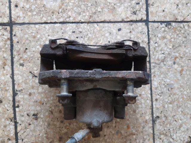 bontott OPEL MERIVA A Jobb első Féknyereg Munkahengerrel