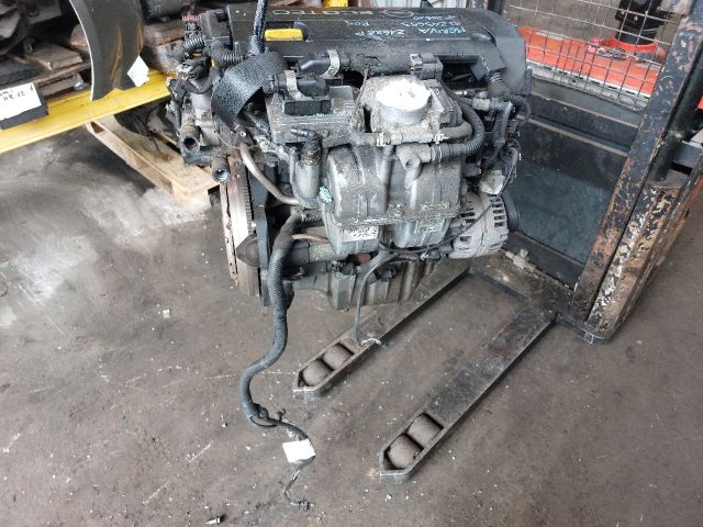bontott OPEL MERIVA A Komplett Motor (Segédberendezésekkel)
