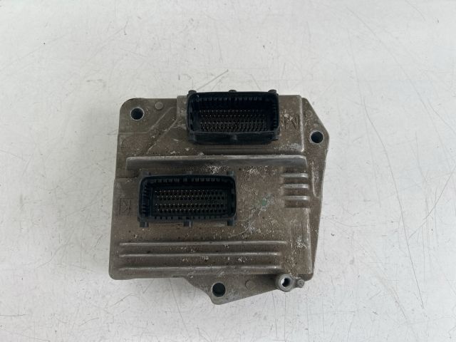 bontott OPEL MERIVA A Motorvezérlő