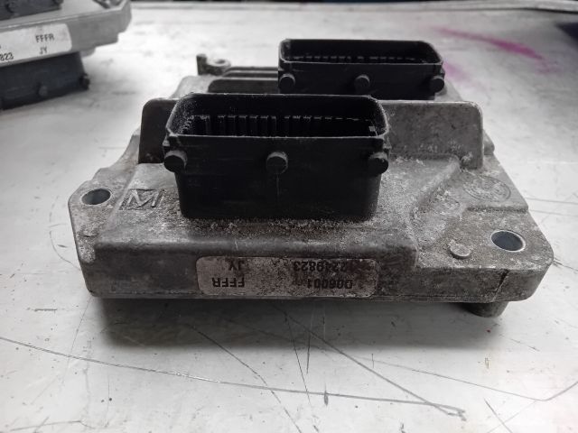 bontott OPEL MERIVA A Motorvezérlő