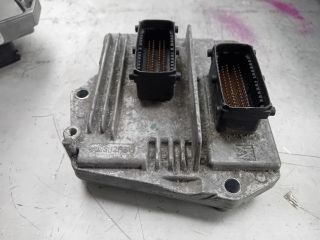 bontott OPEL MERIVA A Motorvezérlő