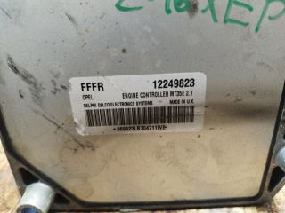 bontott OPEL MERIVA A Motorvezérlő