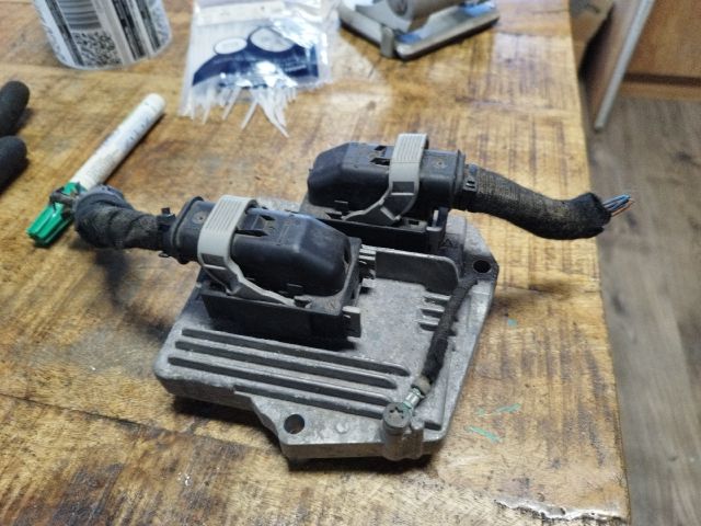 bontott OPEL MERIVA A Motorvezérlő