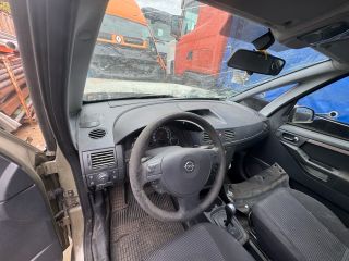 bontott OPEL MERIVA A Üzemanyag Szivattyú