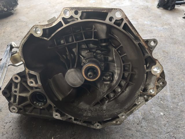 bontott OPEL MERIVA A Váltó (Mechanikus)