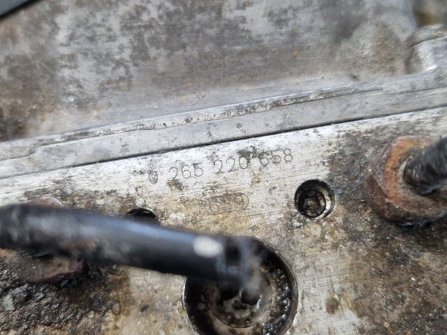 bontott OPEL MERIVA A ABS Kocka