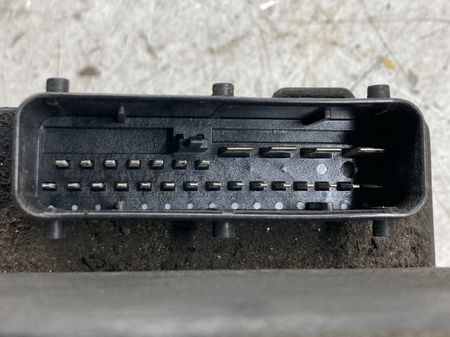 bontott OPEL MERIVA A ABS Kocka