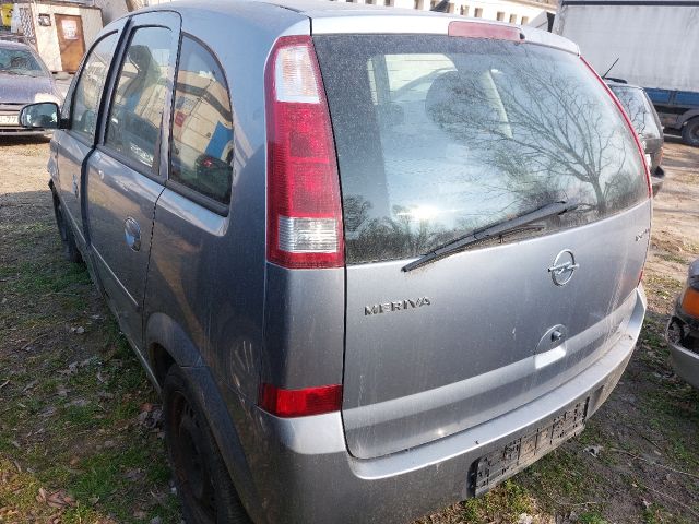 bontott OPEL MERIVA A Bal első Rugó