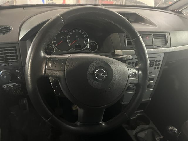 bontott OPEL MERIVA A Bal Féltengely