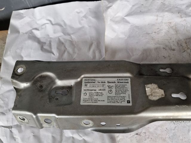 bontott OPEL MERIVA A Homlokfal (Üres lemez)