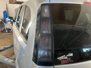 bontott OPEL MERIVA A Homlokfal (Üres lemez)