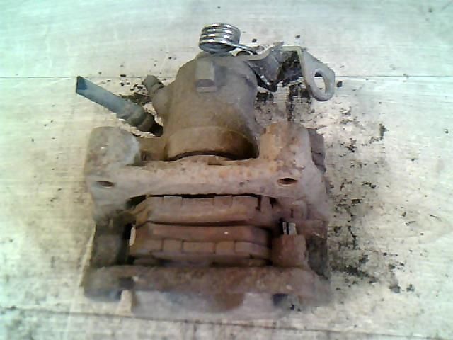 bontott OPEL MERIVA A Jobb hátsó Féknyereg Munkahengerrel