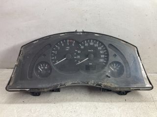 bontott OPEL MERIVA A Kilométeróra