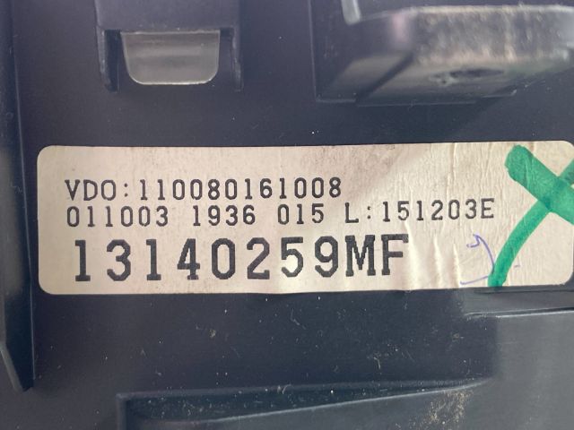 bontott OPEL MERIVA A Kilométeróra