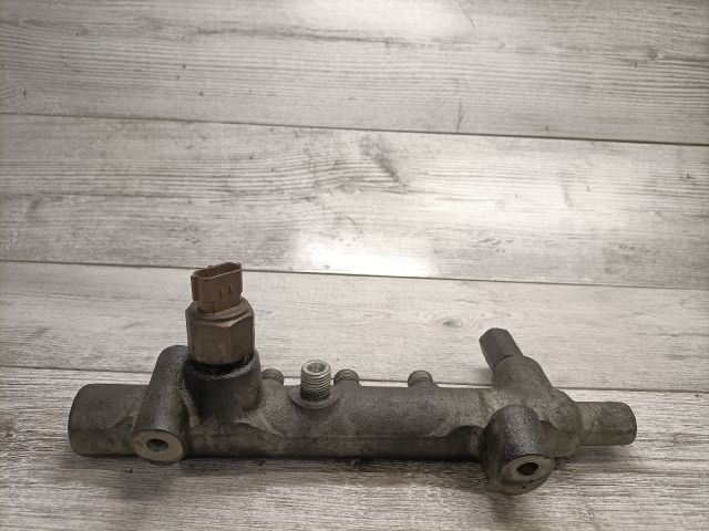 bontott OPEL MERIVA A Közösnyomócső