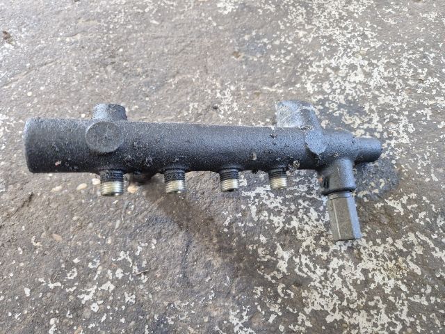 bontott OPEL MERIVA A Közösnyomócső