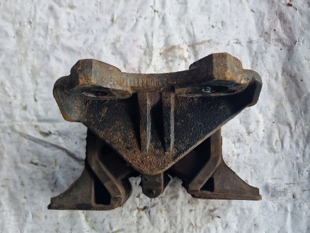 bontott OPEL MERIVA A Motor Tartó Bak (Fém)