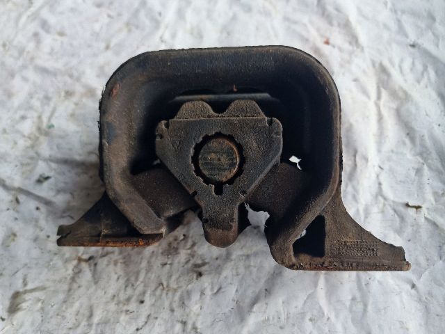 bontott OPEL MERIVA A Motor Tartó Bak (Fém)