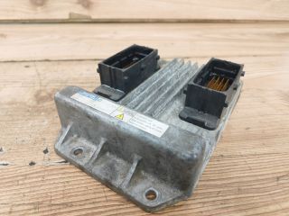 bontott OPEL MERIVA A Motorvezérlő