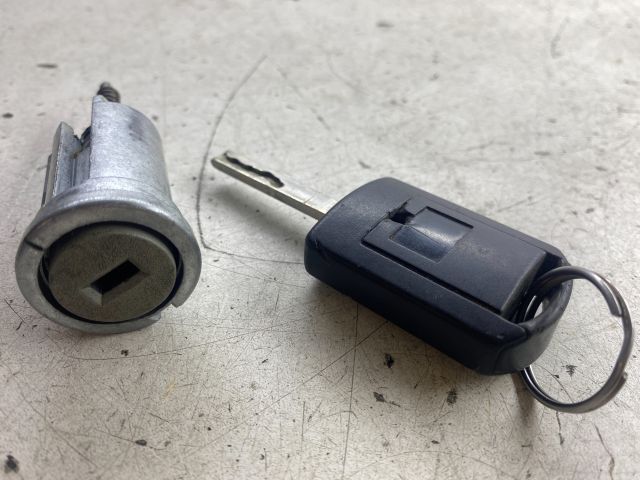 bontott OPEL MERIVA A Motorvezérlő