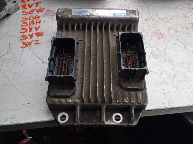 bontott OPEL MERIVA A Motorvezérlő