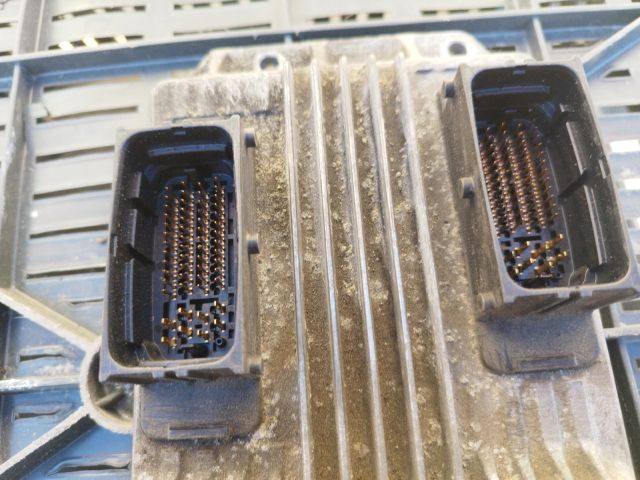 bontott OPEL MERIVA A Motorvezérlő