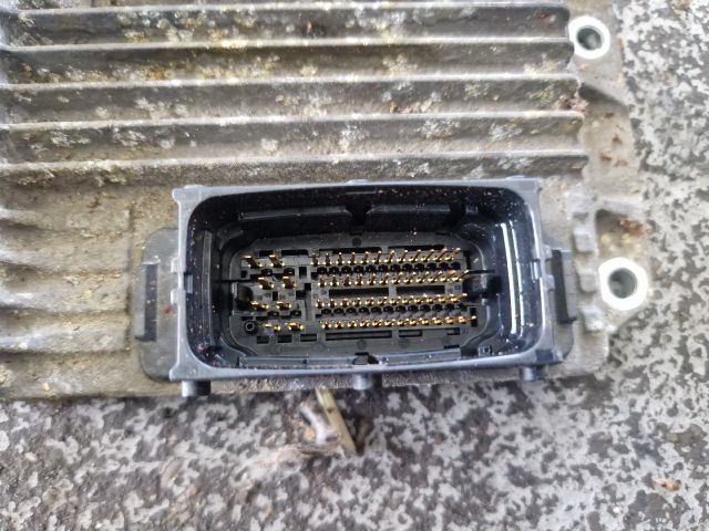 bontott OPEL MERIVA A Motorvezérlő