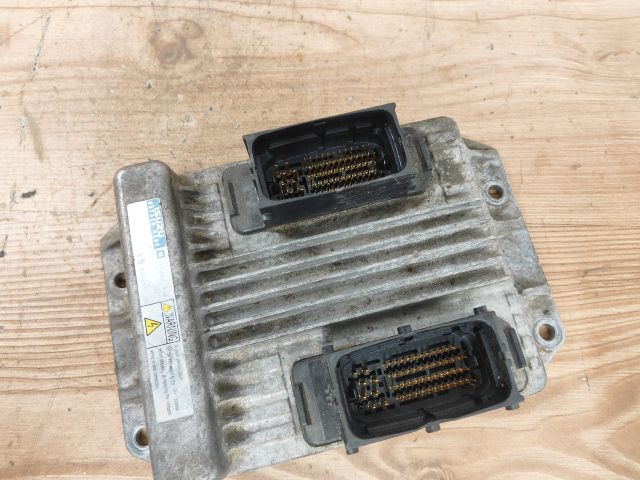 bontott OPEL MERIVA A Motorvezérlő