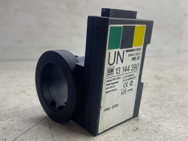 bontott OPEL MERIVA A Motorvezérlő