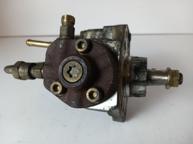 bontott OPEL MERIVA A Nagynyomású Szivattyú